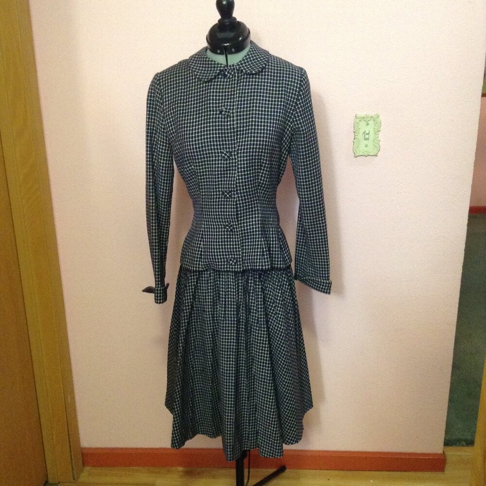 Vintage 1950s '50s New Look Nipped Fitted Waist Suit Micro Check Pattern Peplum